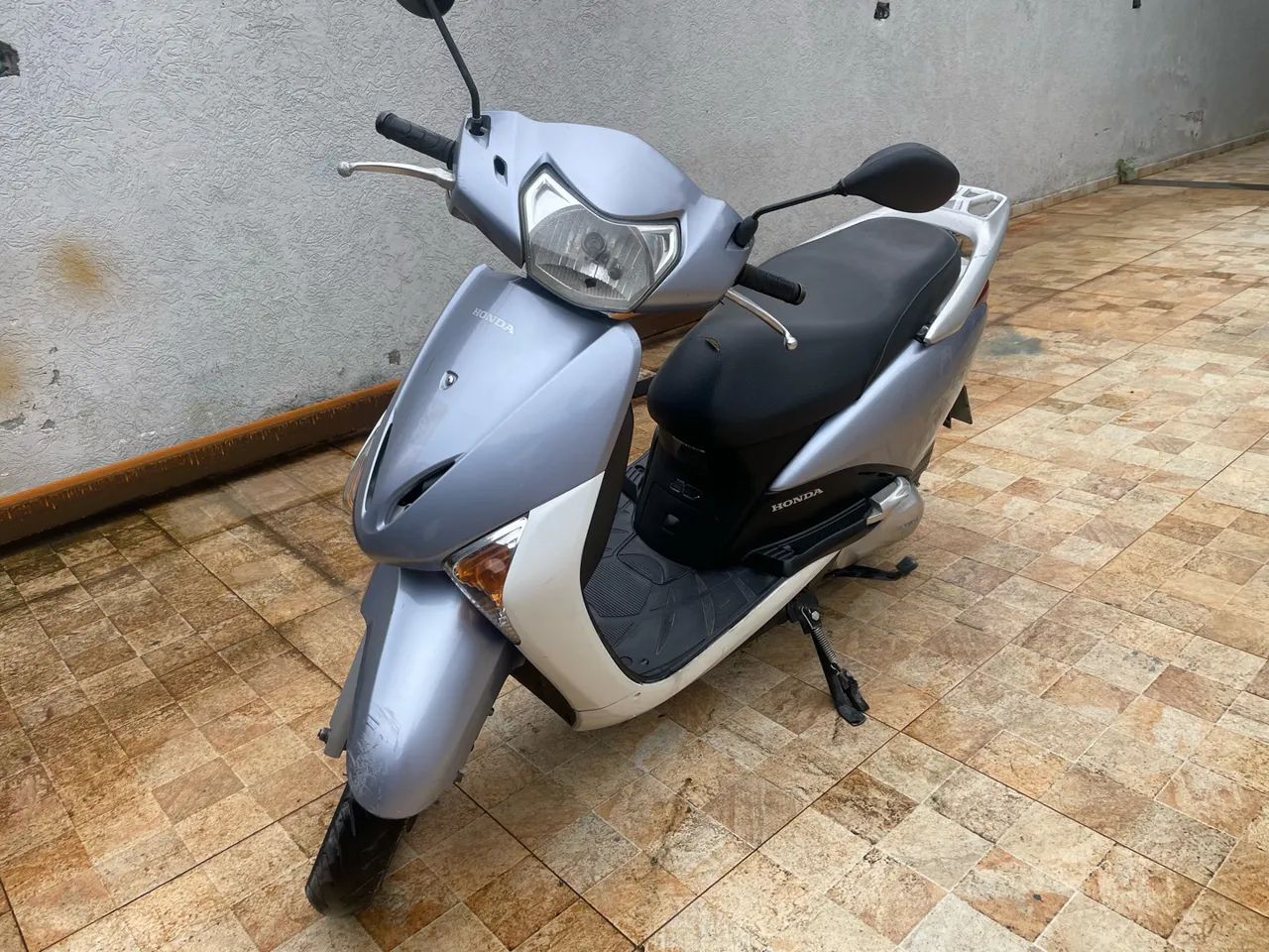 Honda Lead  - Foto 2