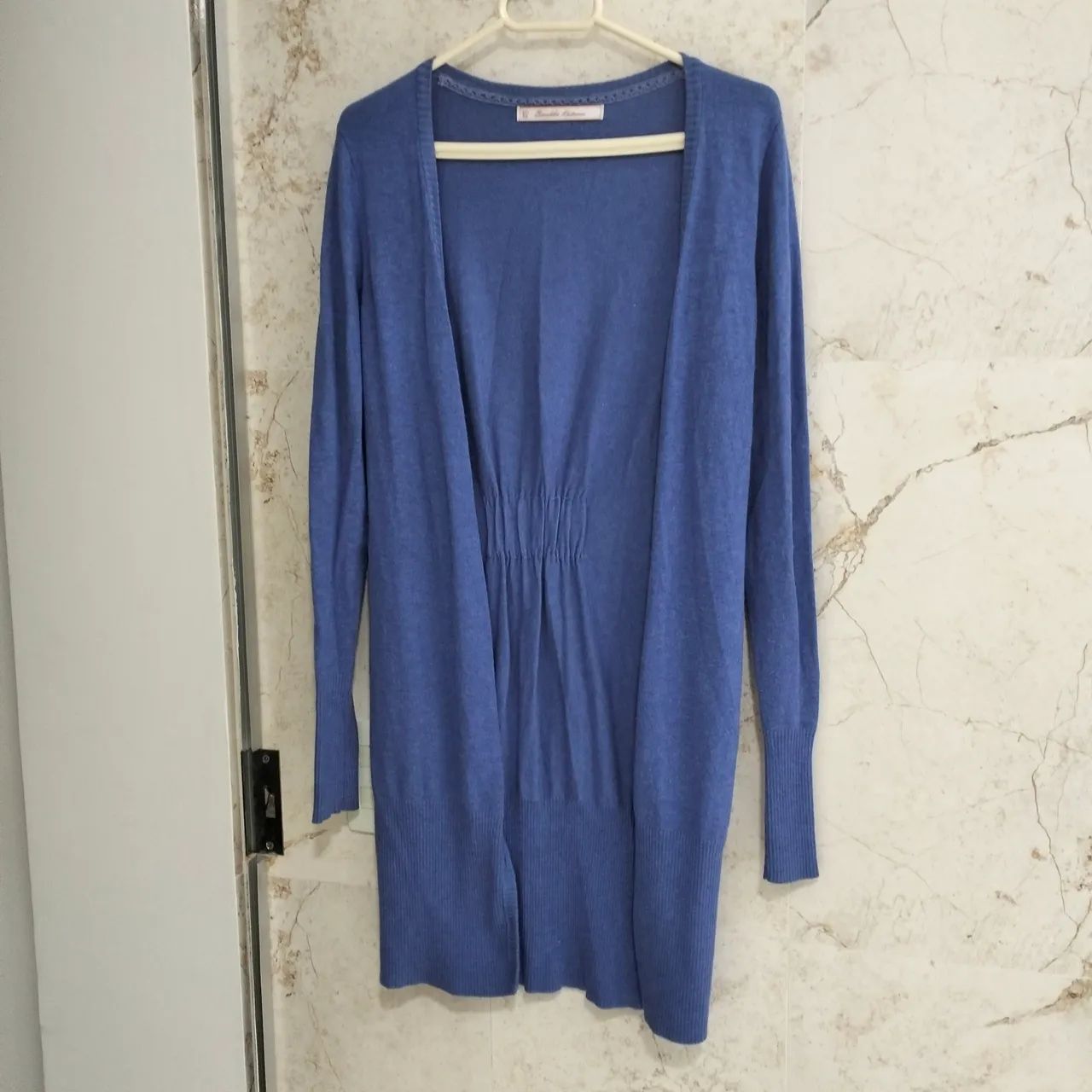 Lote de 5 blusas de manga longa. - Foto 5