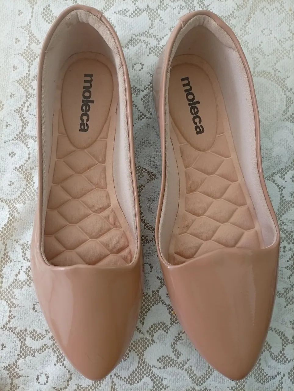 Moleca Sapato nude novo. Tamanho 38