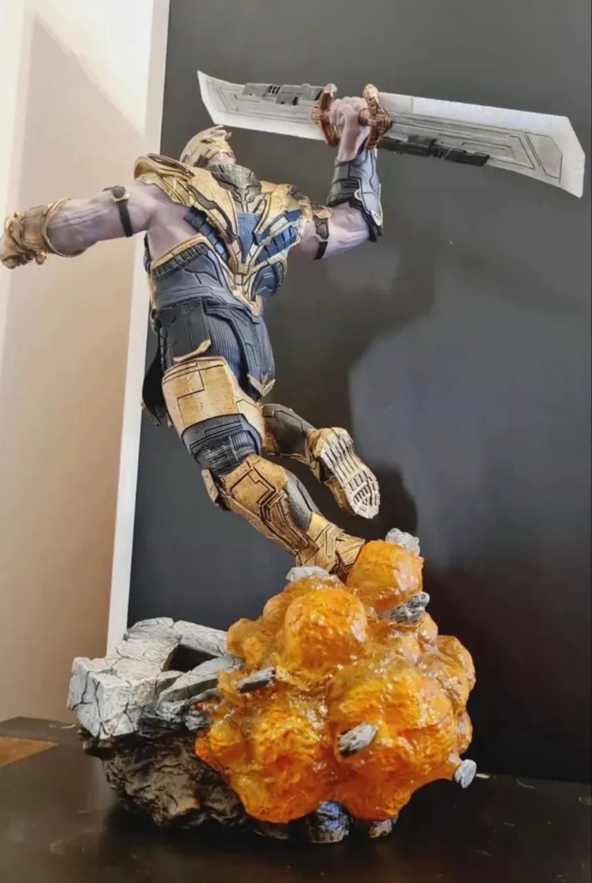 IRON STUDIOS THANOS VINGADORES ULTIMATO DELUXE - 1/10 BDS - Foto 2