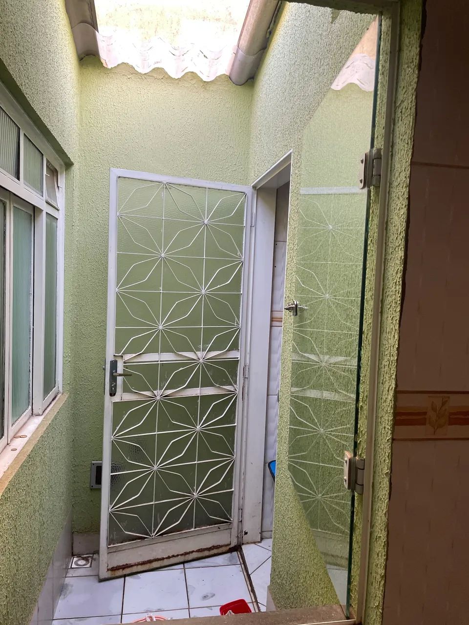 Casa com 4 moradias na QE 9, Guará I - Foto 3