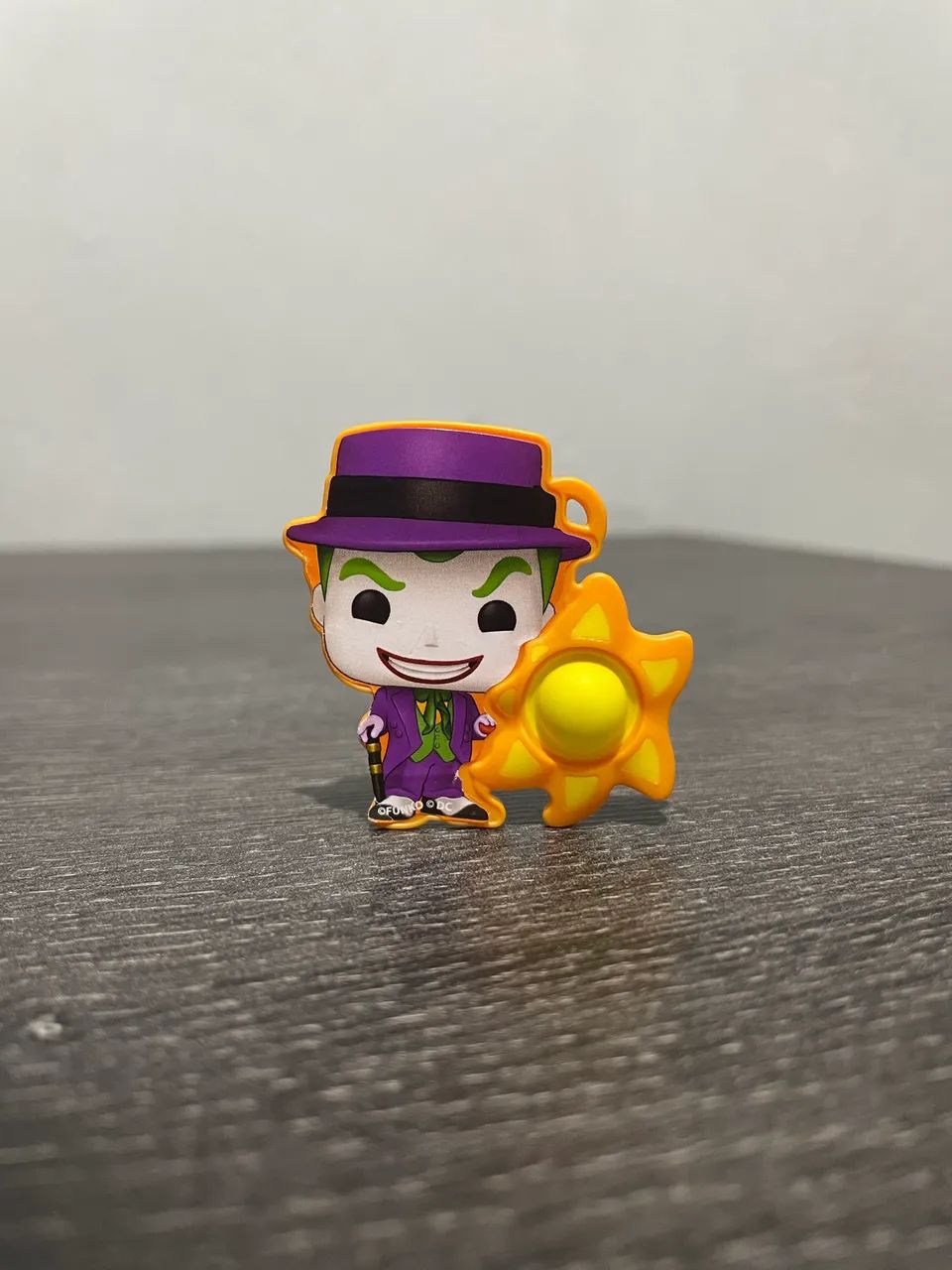 coringa kinder ovo dc