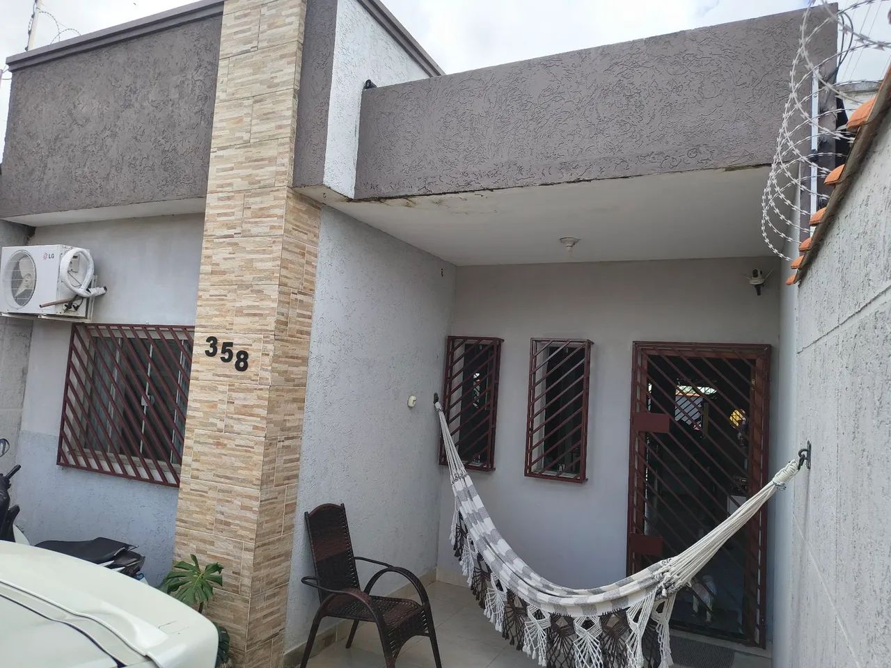 Vendo ou alugo casa Mabiliada na parte alta  - Foto 2