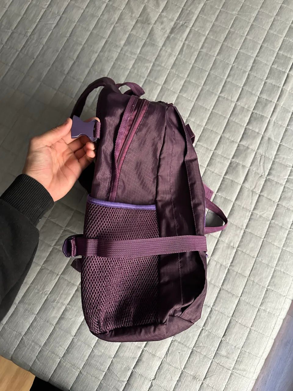 Mochila supreme ss24 roxa  - Foto 4