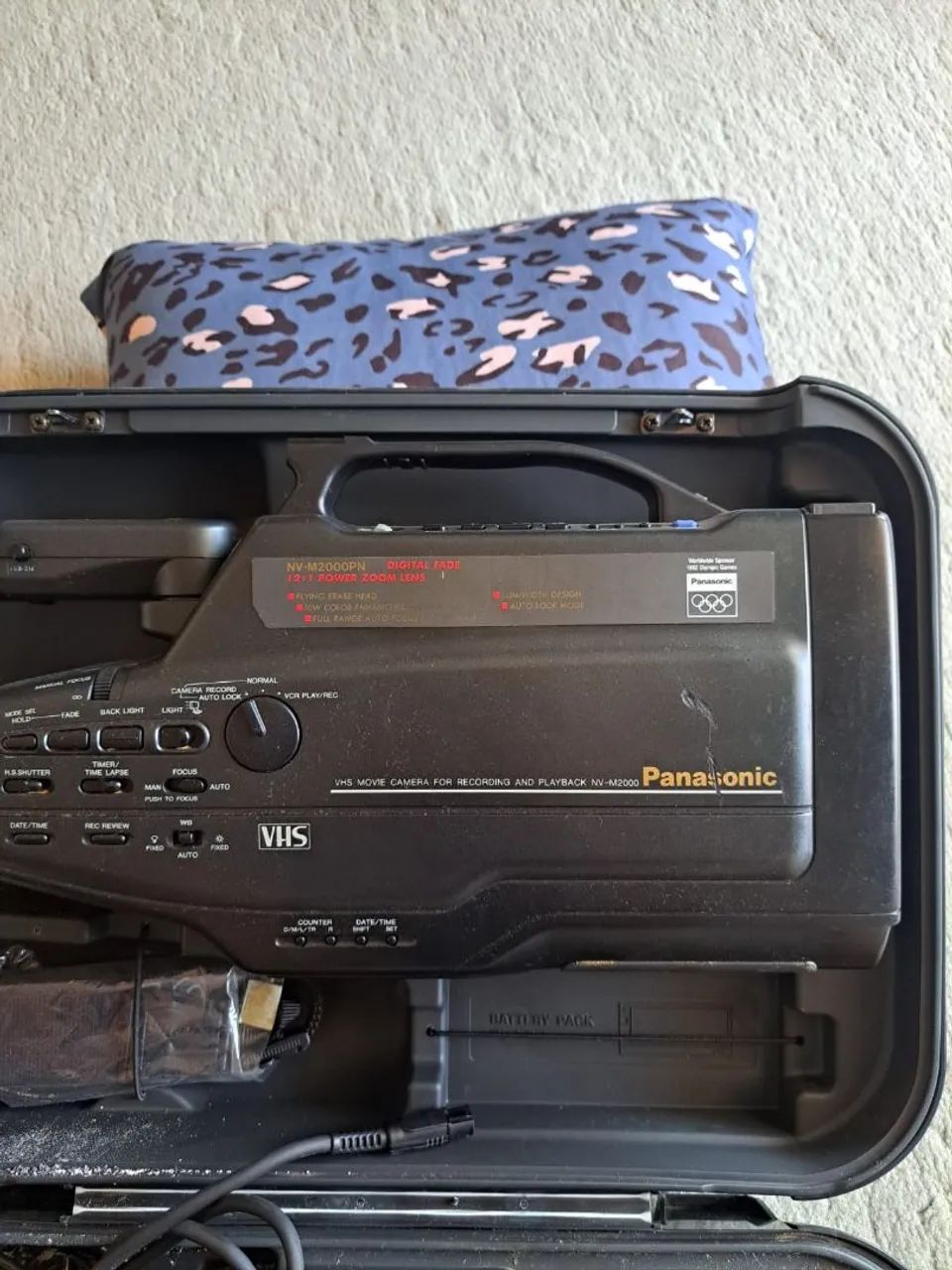Filmadora panasonic anos 80 - Foto 2