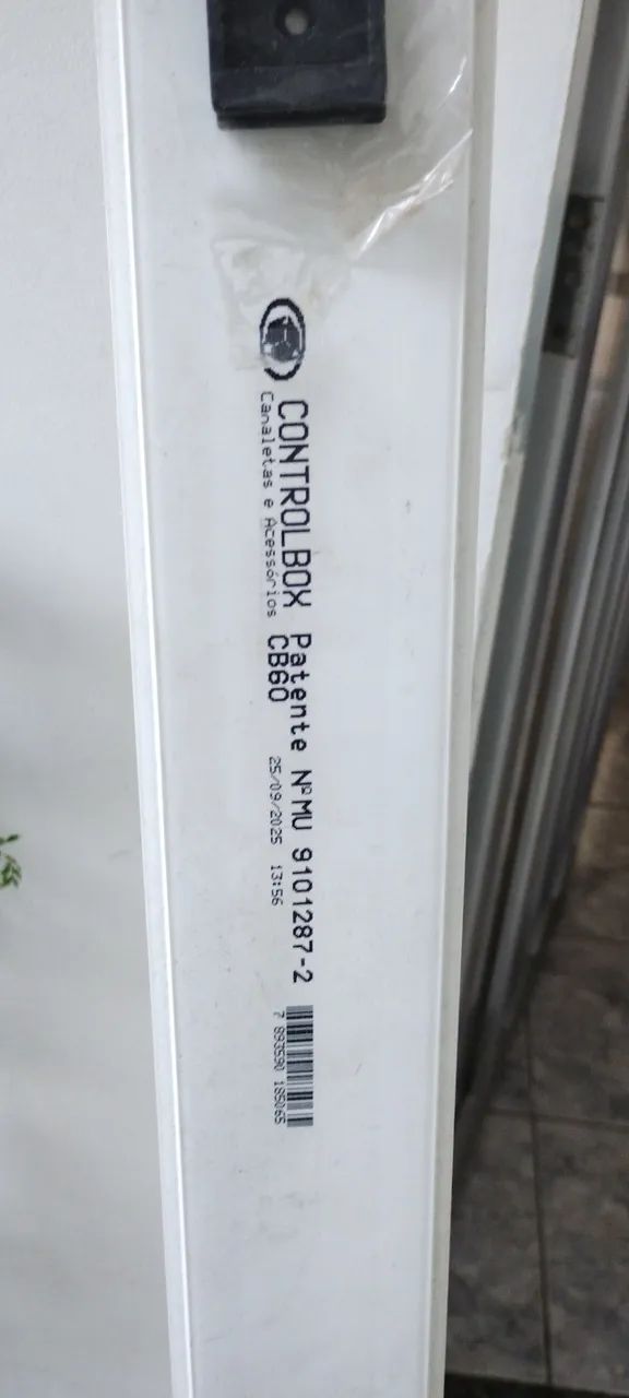 Canaleta para acabamento ar condicionado split  Aceito oferta - Foto 2