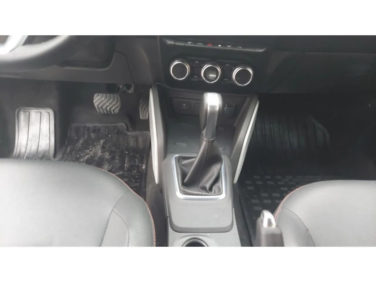 Renault Duster Iconic 1.6 16V Flex Aut., foto 11 de 14