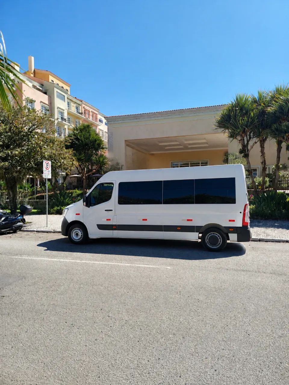 Renault Master 2.3 DCI Executive Longo 16L Dies 2024