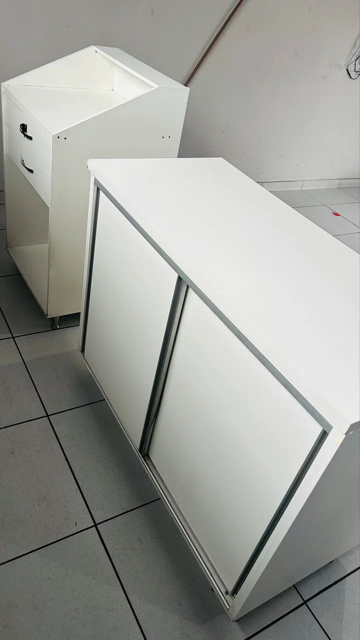 Vendo balcão expositor com caixa 