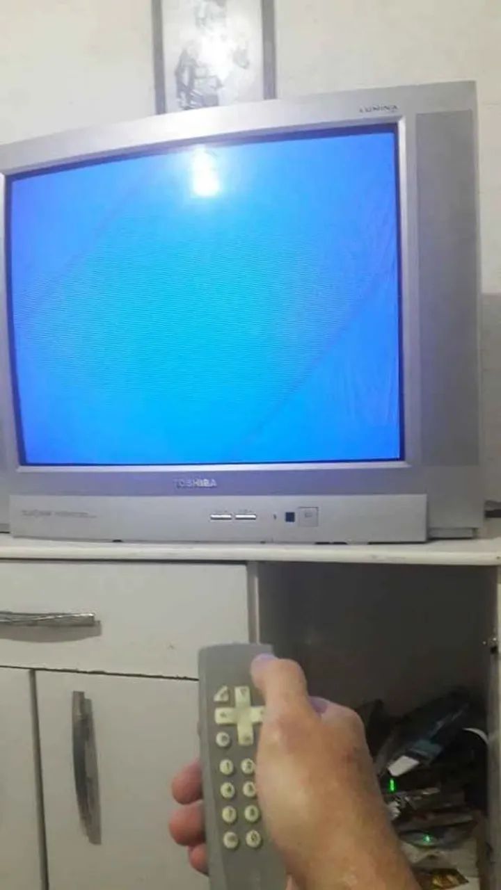 tv toshiba tubo 29 polegadas funcionando 