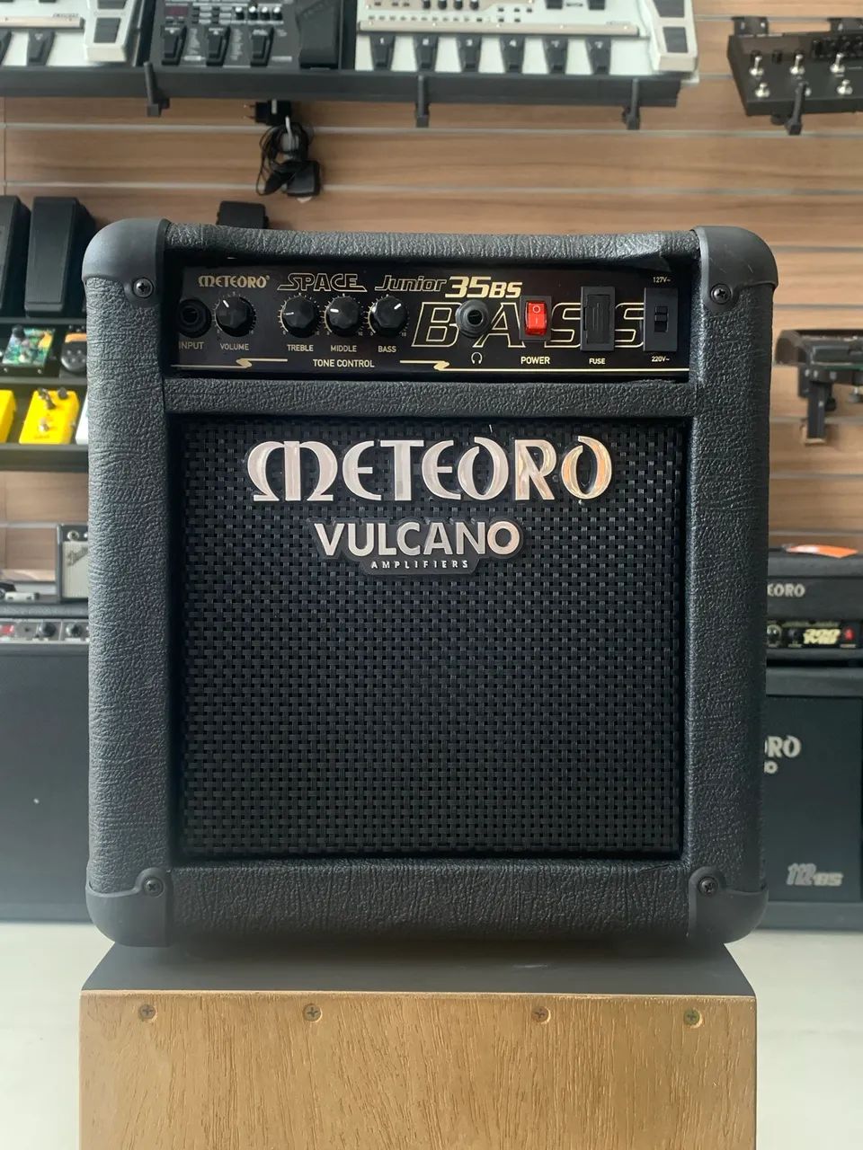 Caixa Meteoro Vulcano Space Júnior 35BS