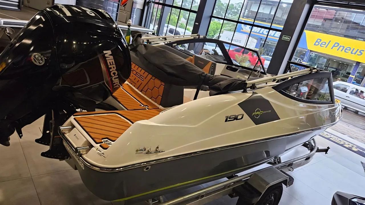  Lancha Ross Mariner 190 Pro Série  Impecável  - Foto 4