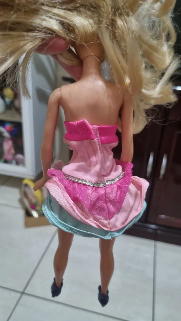 Barbie moda e magia  - Foto 3