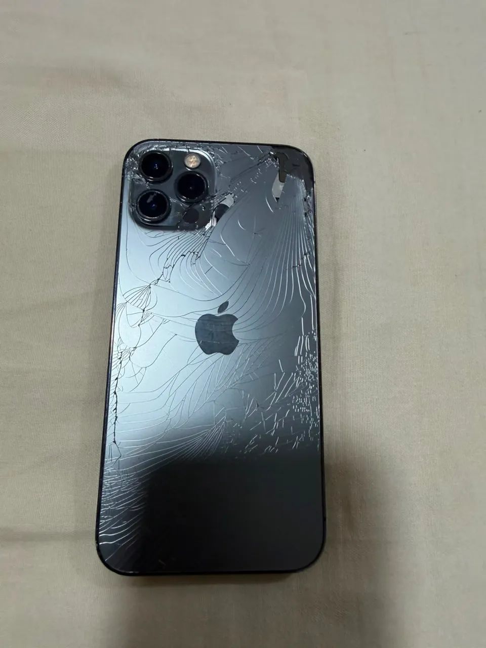 VENDO IPHONE 12 PRO USADO - Foto 4