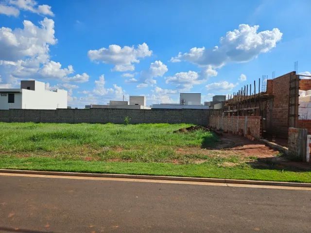 Foto - Araraquara - Residencial Village Damha IV