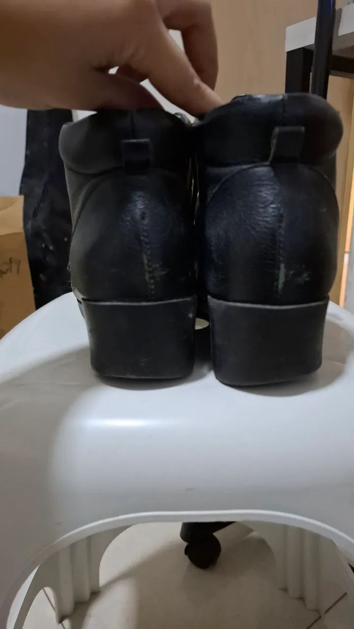 Bota de Couro n° 35 - Foto 3