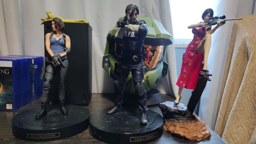 Resident Evil Figures