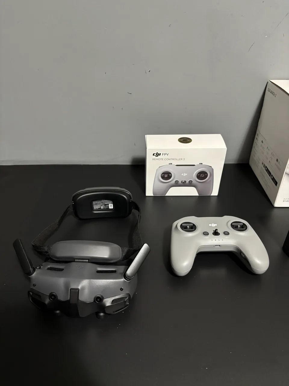 DJI AVATA 2 + DJI FPV CONTROLLER 3 - Foto 2