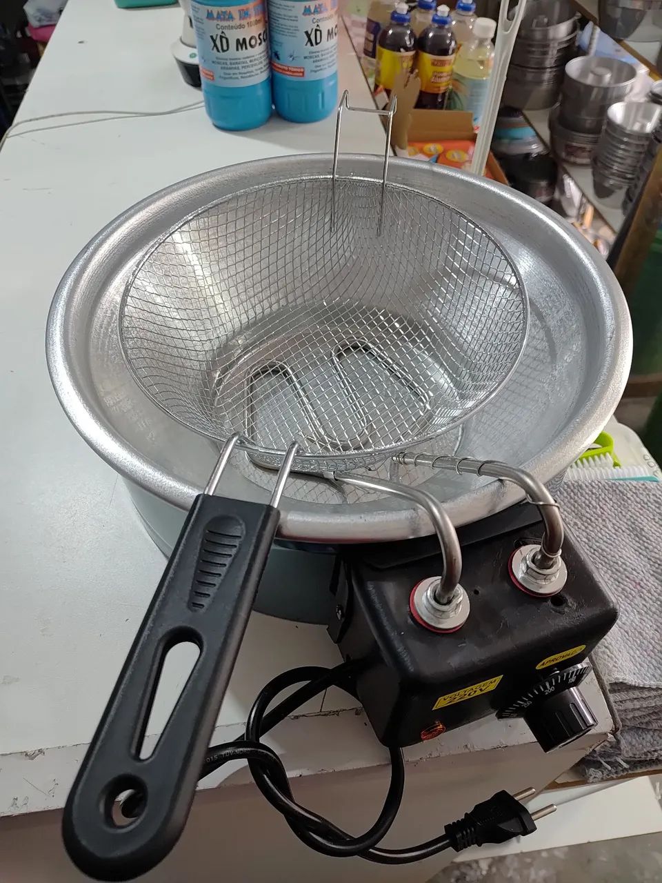 Fritadeira elétrica 220v 3,5lts  Novas  - Foto 2