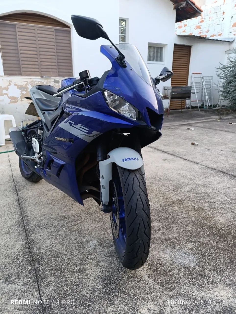 Yamaha R3 2022 - Foto 3