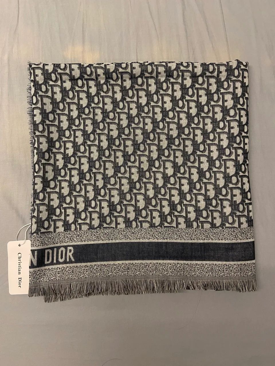 Lenço echarpe cale inspiração Christian Dior azul marinho 
