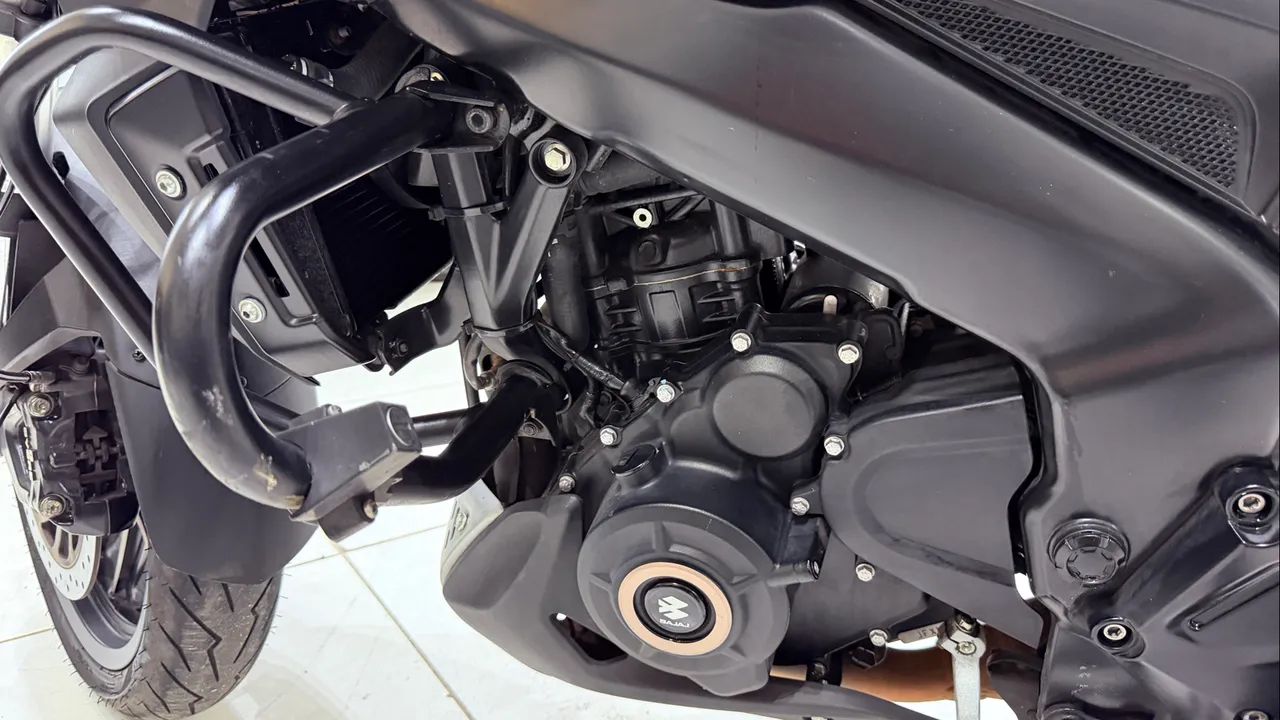 Bajaj Dominar 400 - Foto 4