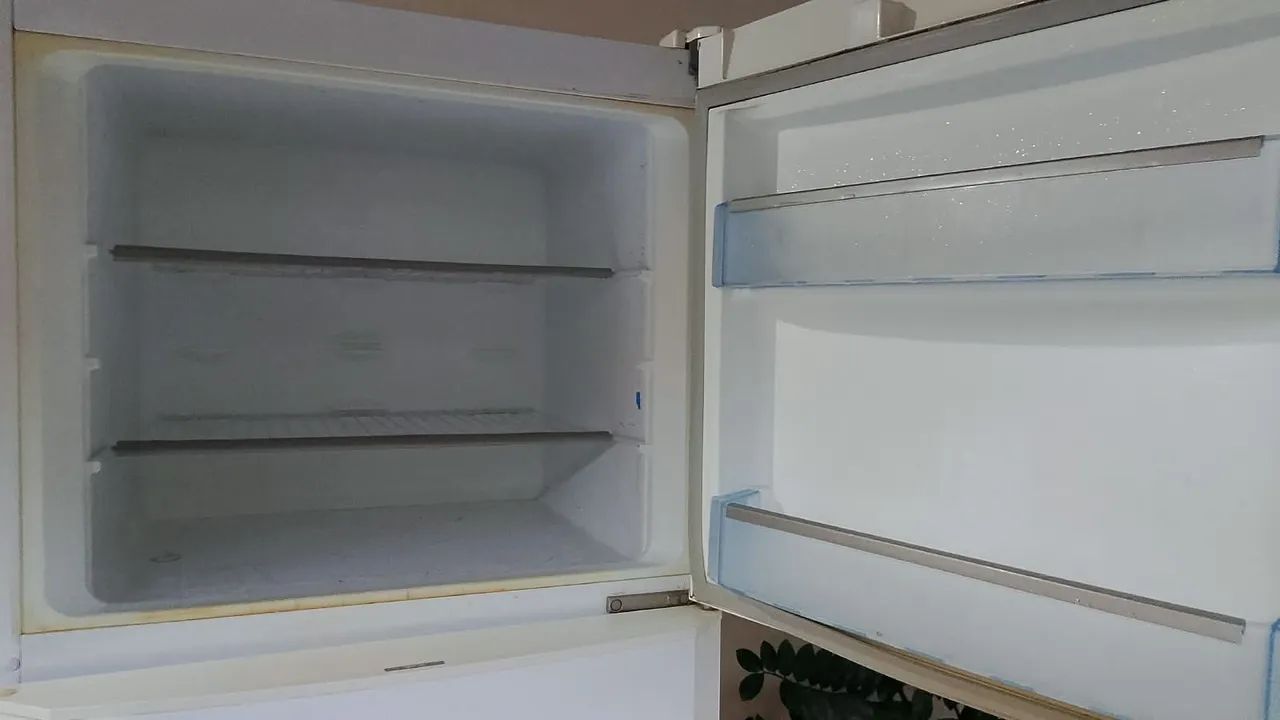Refrigerador Bosch - Usado - Foto 5