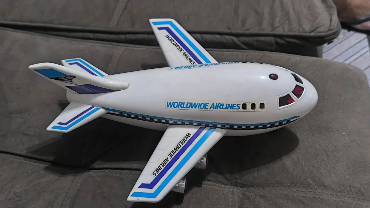 Avião Jumbo Jet 1988