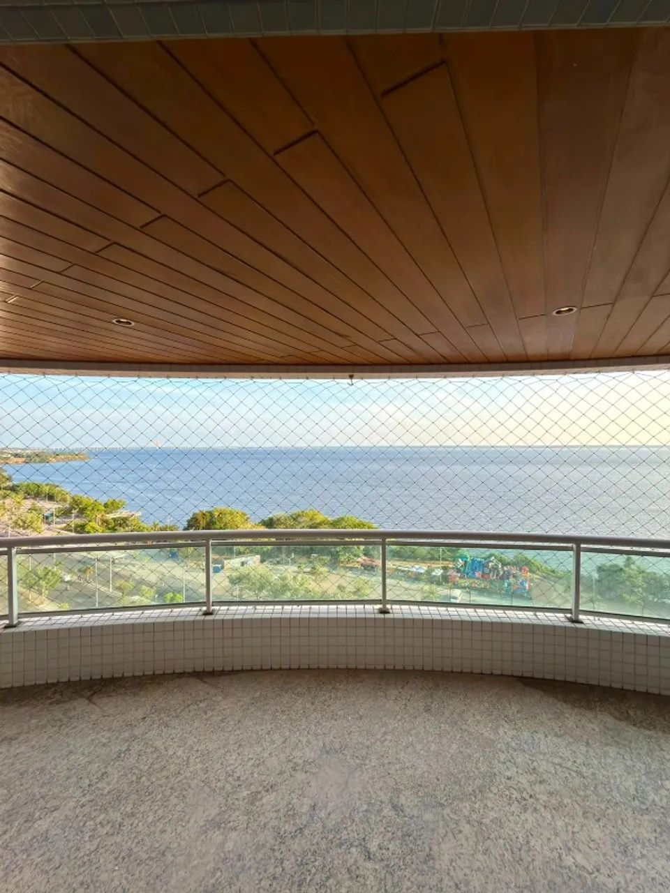 Edifício Maison Beethoven- Orla da Ponta Negra,Com 172M2,4 Suítes,Varanda para o Rio Negro - Foto 4