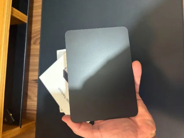 Apple Magic Trackpad Preto Multi-Touch Original + Caixa - Foto 2