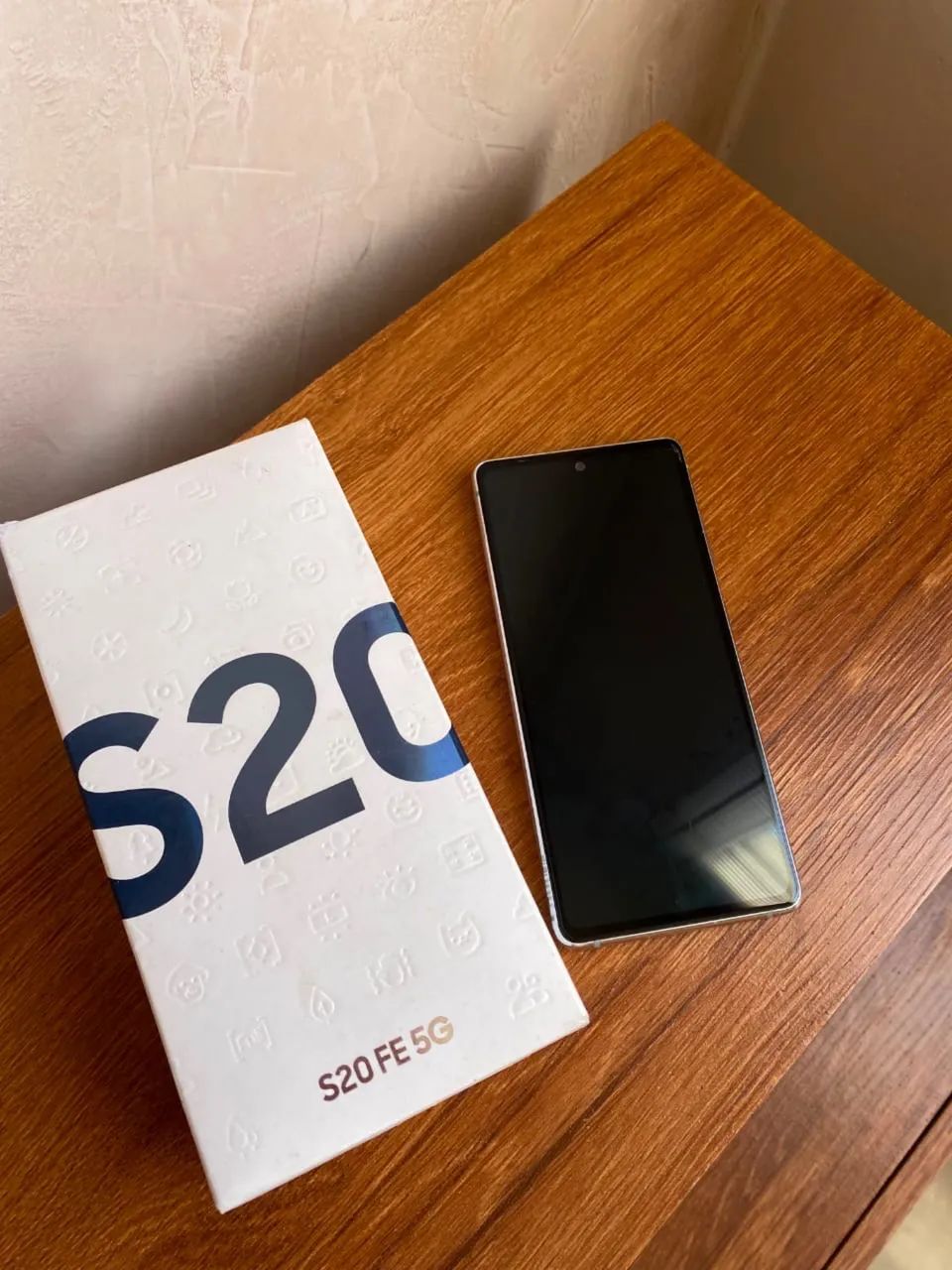 Samsung Galaxy S20 FE 5G  - Foto 3