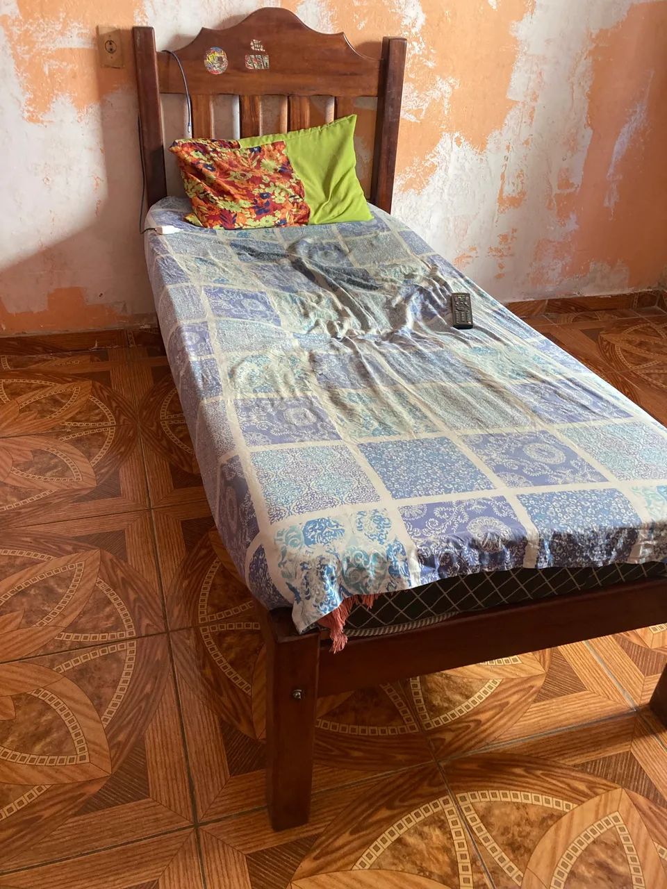 Cama de solteiro