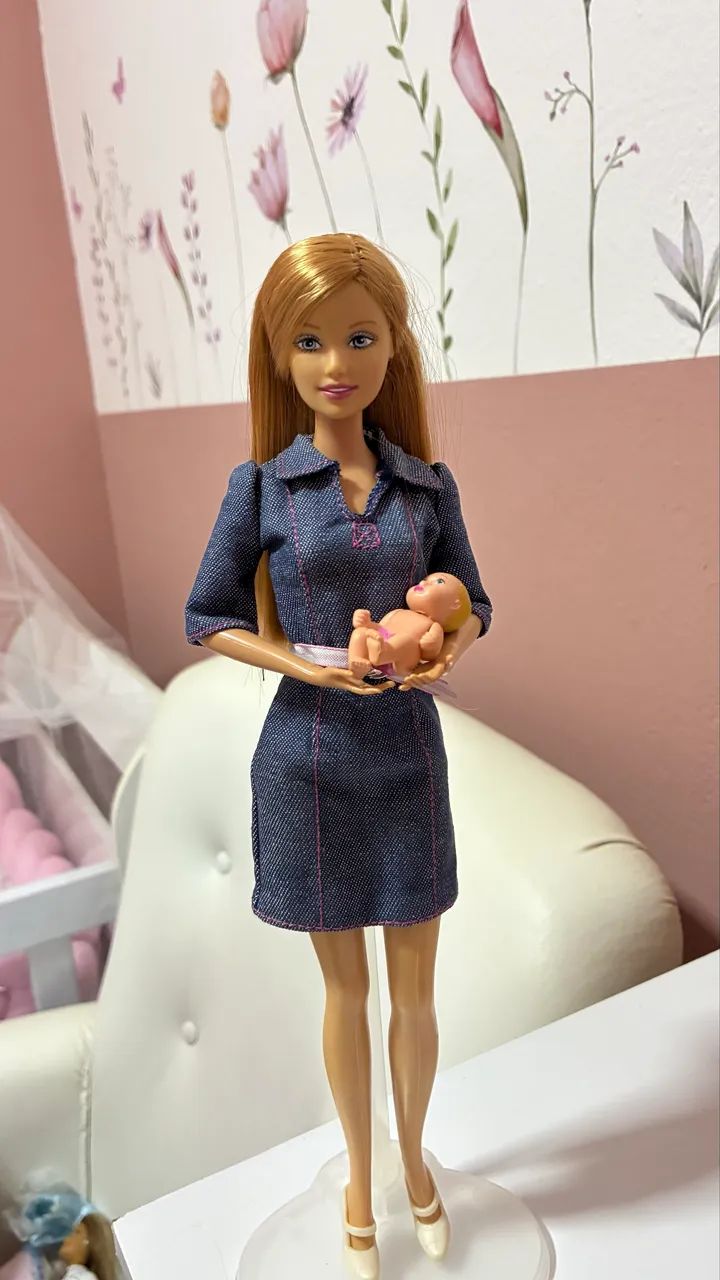 Barbie midge grávida