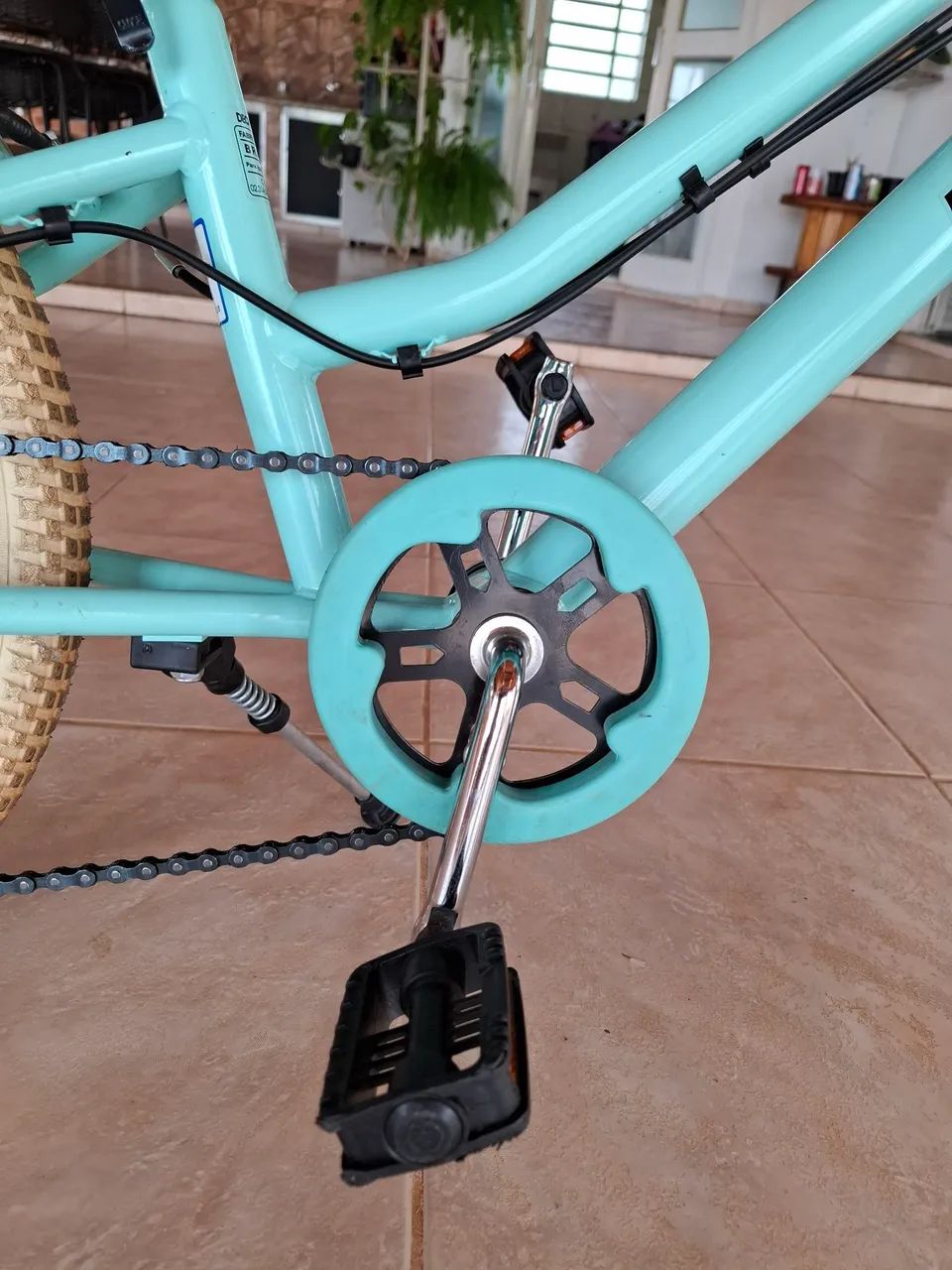 Bike feminina aro 20 semi nova - Foto 4
