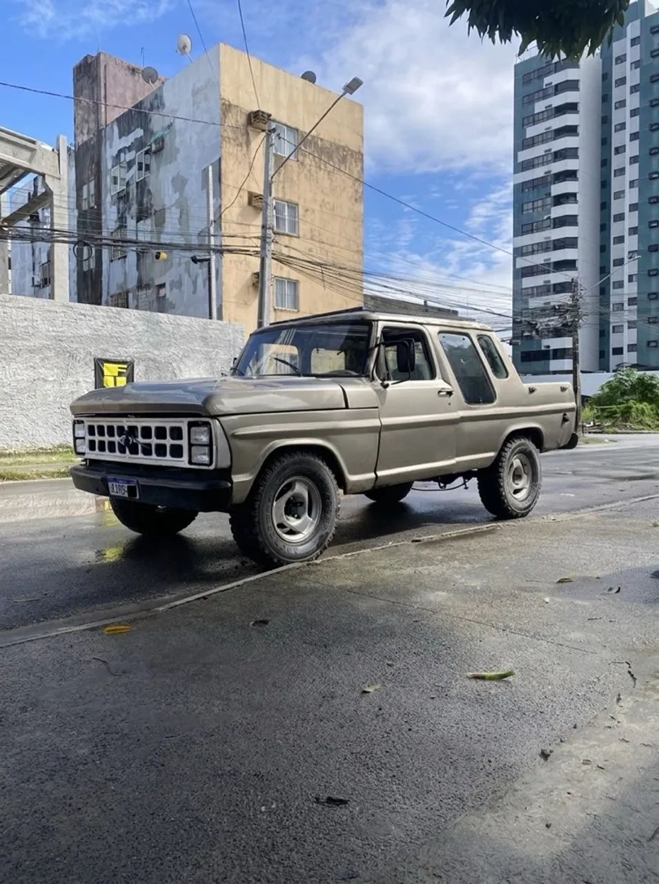 Ford F-1000 Cd/blazer 3.9 Dies. 1985