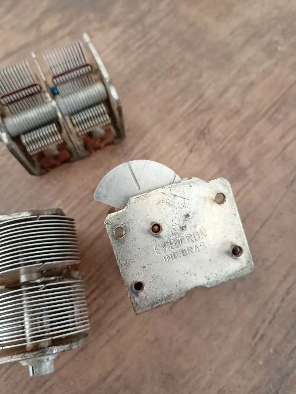 Capacitor Variavel - 2 peças iguais