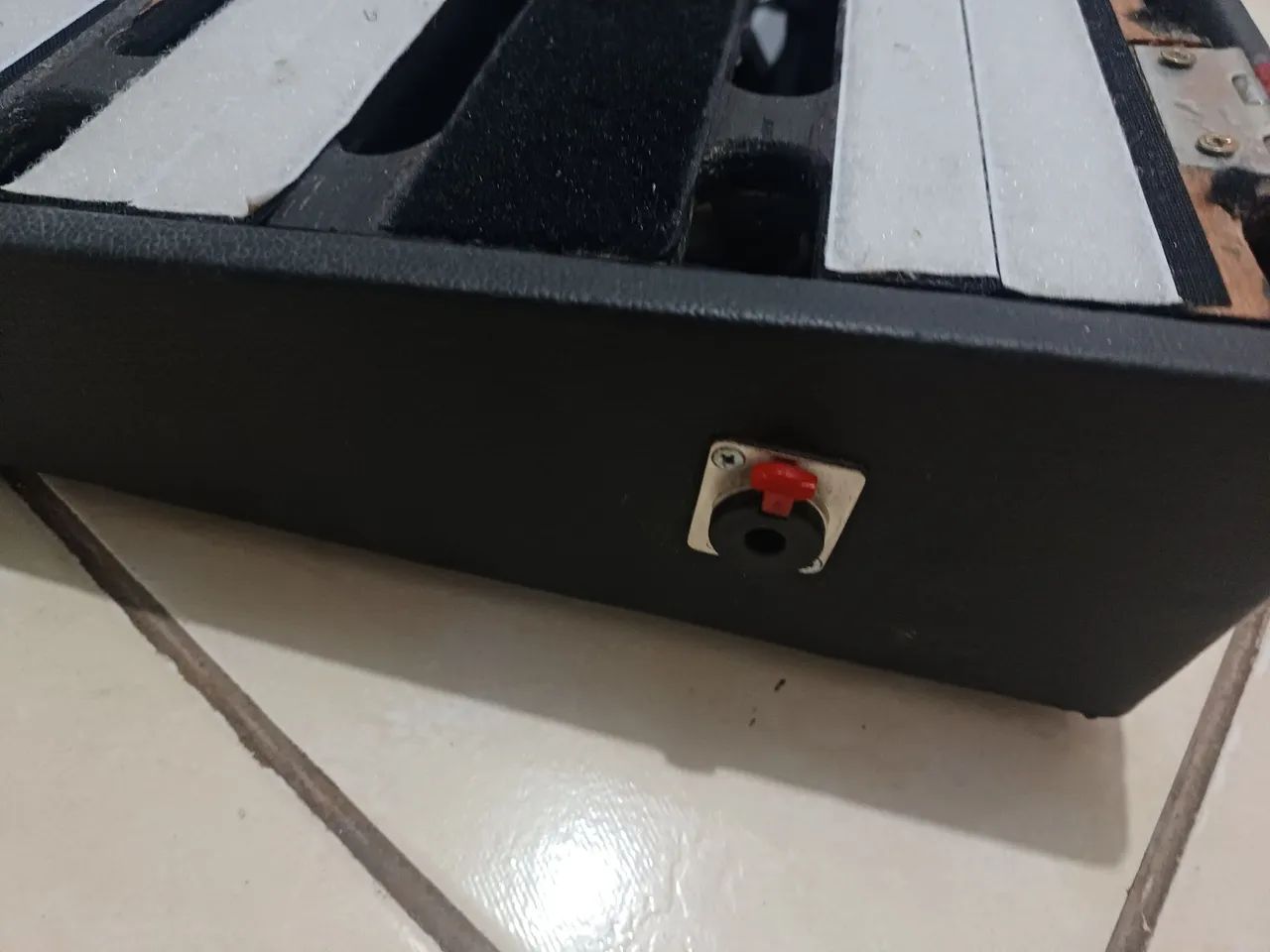 Pedalboard Com Parte elétrica e Bag acolchoada - Foto 4
