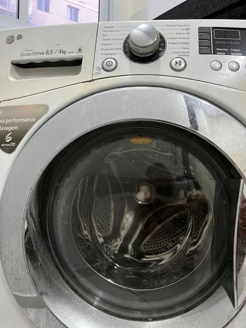 Máquina Lava e Seca LG 4kg - Prática e em Excelente Estado