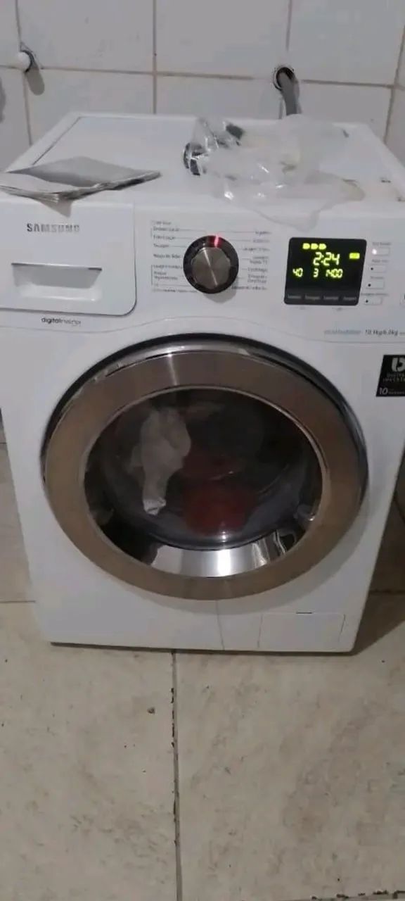 vendo uma lava e seca Samsung 10kg 