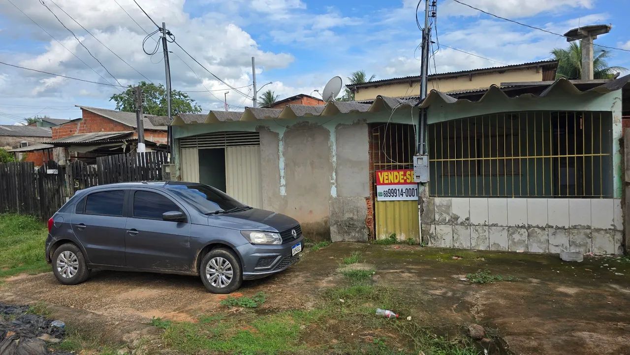 CASA NO ADALBERTO SENNA 