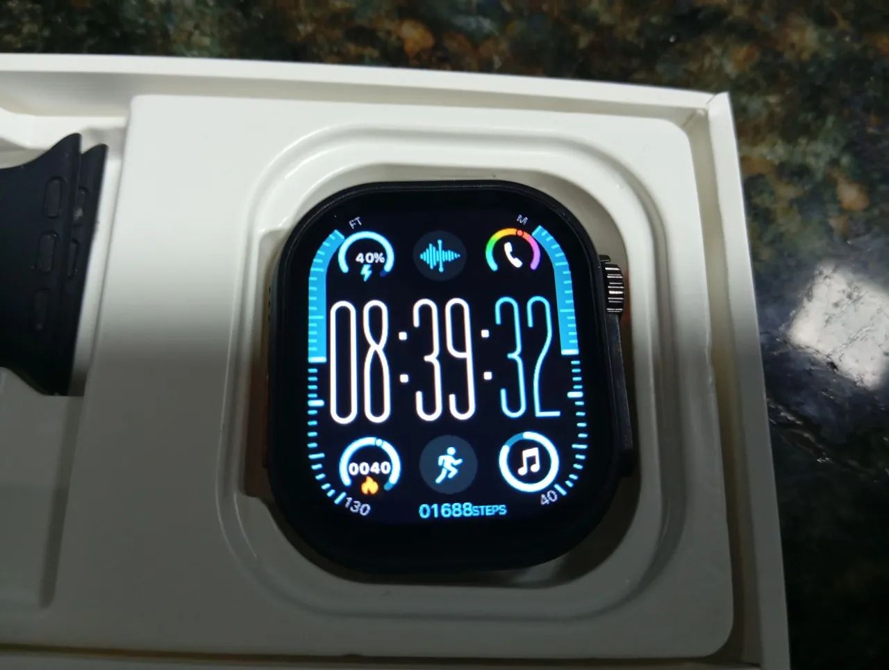 Smartwatch W12 ultra  - Foto 2