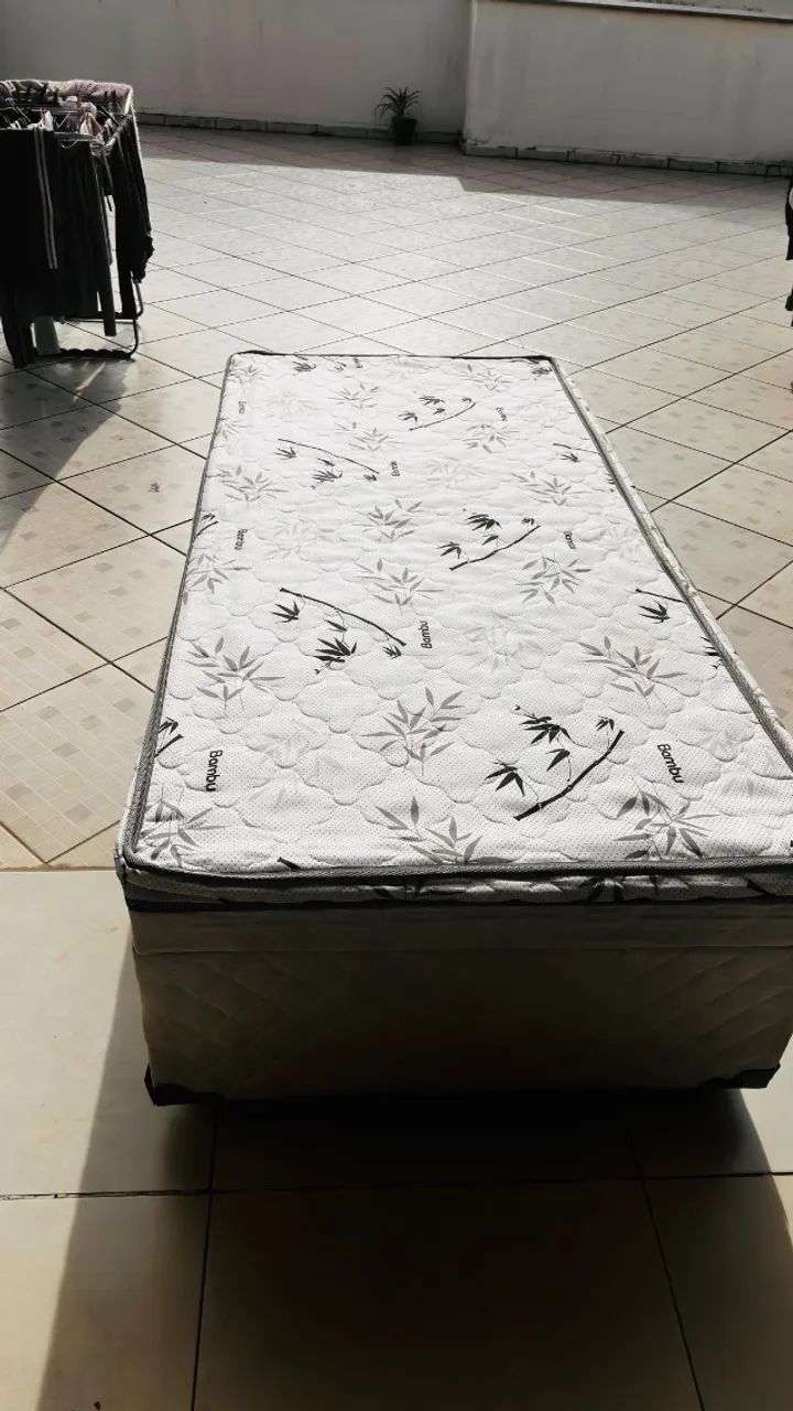 cama de solteiro com bau - Foto 2