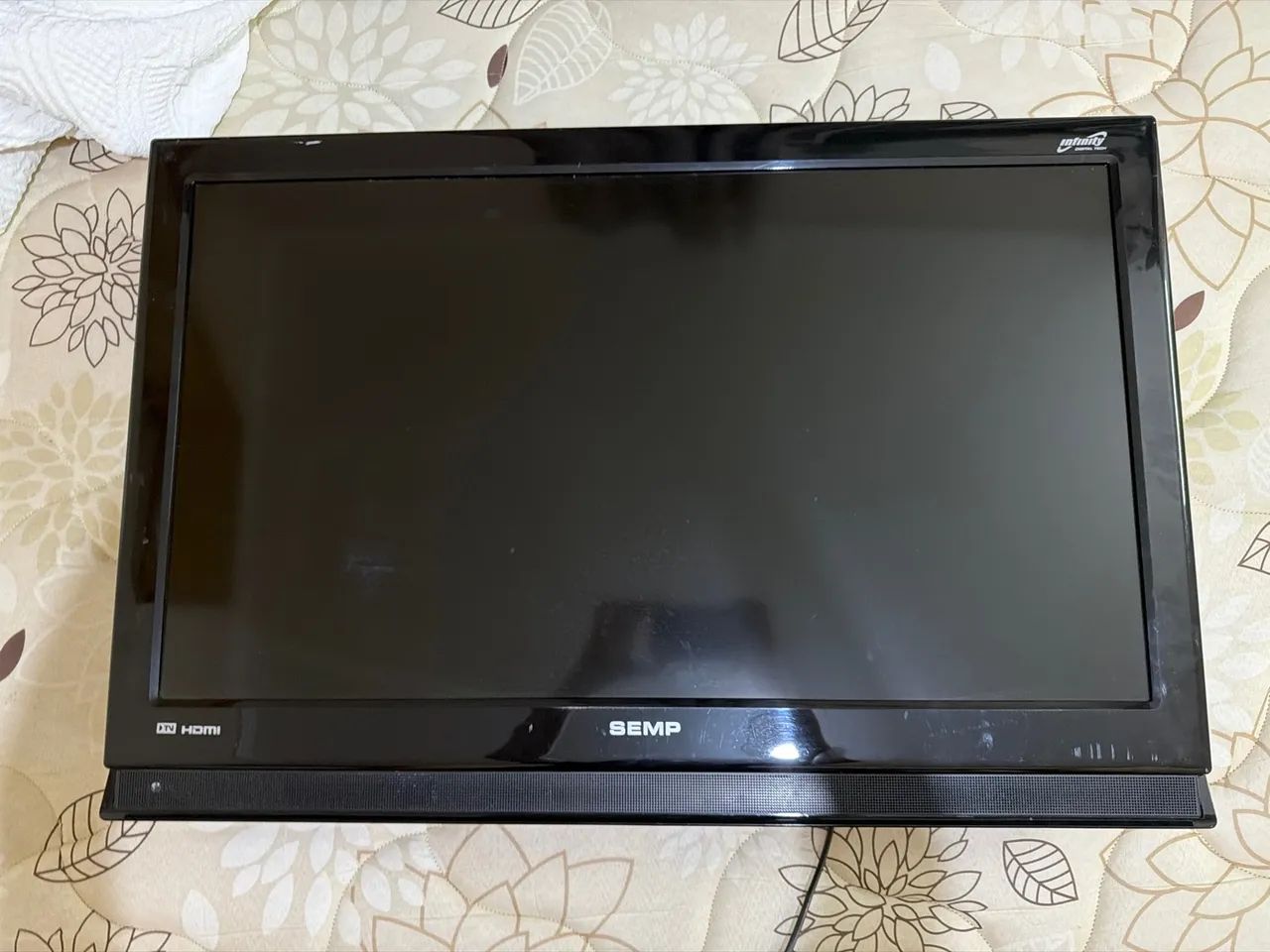 TV LCD 32? semp 