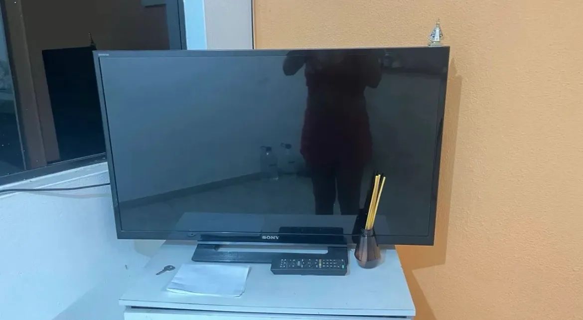 Tv 32 polegadas  - Foto 2