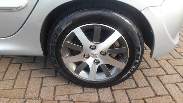 Peugeot 207 Quiksilver 1.6 - Foto 9