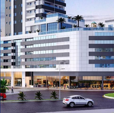 Apartamento na melhor localização de B. Camboriú, 3 suítes, 2 vagas, Lazer completo - Foto 3