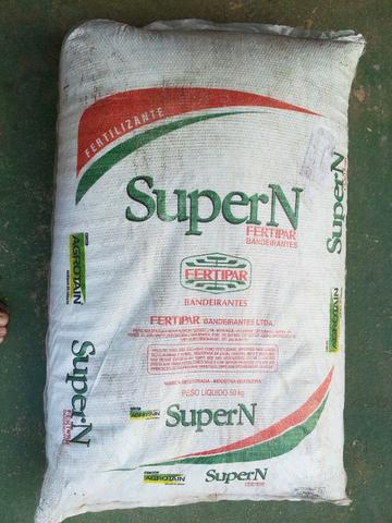 Fertilizante Nitrogênio granulado 45.00.00 saca 50 kg adubo uréia