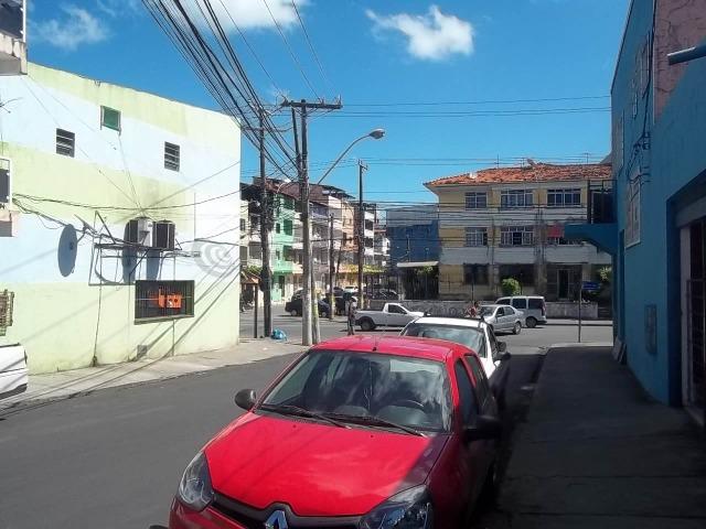 Lojão com Área de 180 m² para Aluguel no Caminho de Areia (767904) - Foto 10