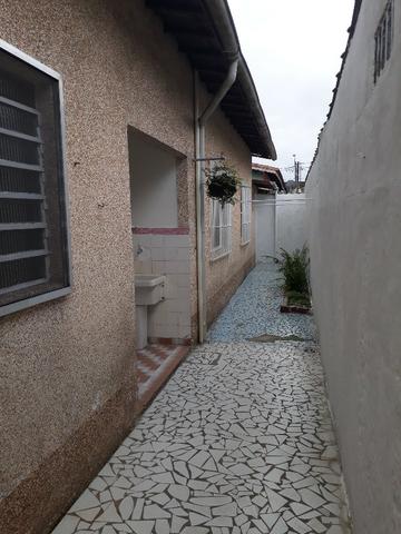 Casa 2 dormitórios em rua pública Praia Grande bairro boqueirão - Foto 11