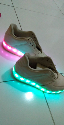 tenis led vizzano
